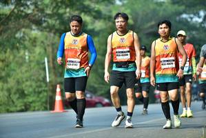 BIB: 45594, 47143, 4666
                            <button type="button" onclick="openModal(10136095)" class="btn btn-primary btn-sm float-right btn-popup" data-toggle="modal" data-target=".modal-high-quality">
                        <i class="fas fa-shopping-cart"></i> Add to Cart
                    </button>
                                            <button type="button" onclick="isThisMe(10136095, true)" class="btn btn-success btn-sm float-right btn-popup btn-isme hidden" data-toggle="tooltip" data-placement="bottom" title="นี่คือรูปของคุณใช่ไหม คลิกที่นี่เพื่อเอาเข้าอัลบั้ม">
                        <i class="fas fa-plus"></i> Add to album
                    </button>
                    <button type="button" onclick="isThisMe(10136095, false)" class="btn btn-warning btn-sm float-right btn-popup btn-isnotme hidden">
                        <i class="fas fa-ban"></i> Remove from album
                    </button>
